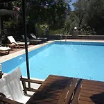 Pera Hotel *