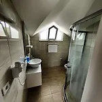 Pera