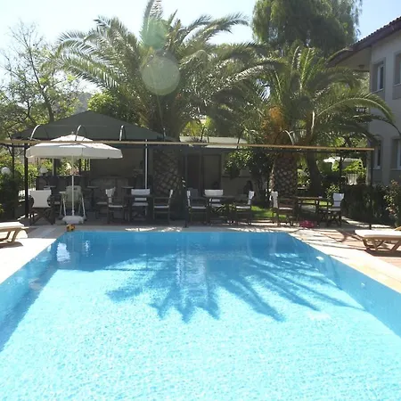 Pera Otel
