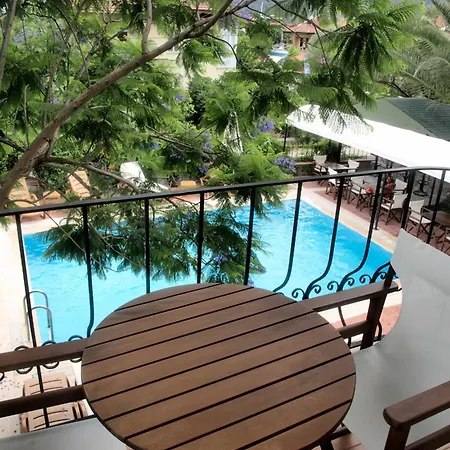Otel Pera *